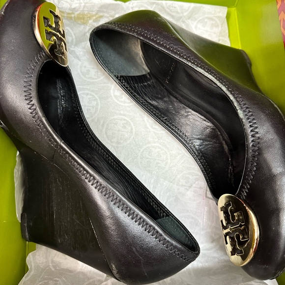 Tory Burch Wedge - Picture 5 of 9